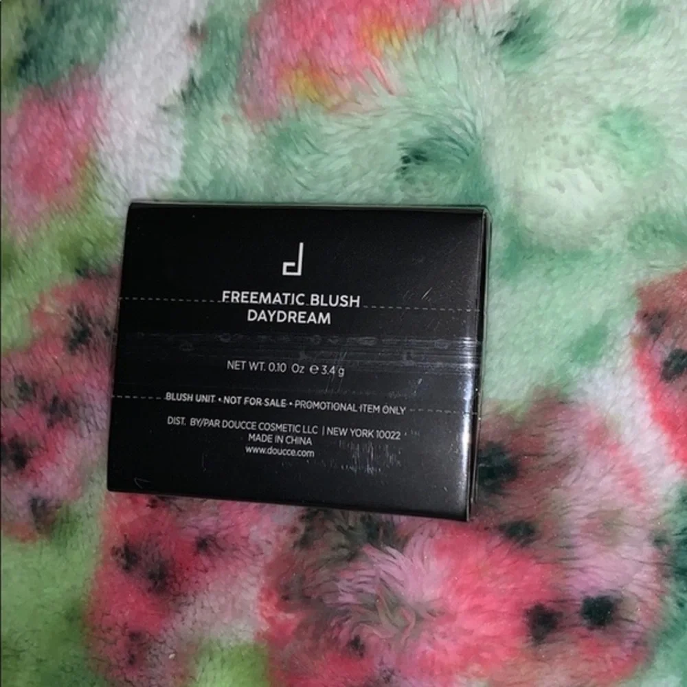 doucce blush